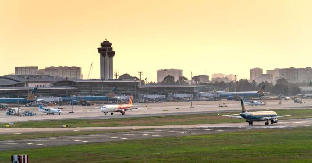 Vols moins chers : les 4 meilleurs moteurs de recherche selon Travel Leisure découvrez des vols pas chers vers vos destinations de rêve ! comparez les offres et trouvez les meilleures affaires sur les billets d'avion pour voyager sans casser votre budget.
