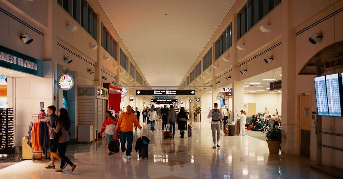 découvrez tout ce qu'il faut savoir sur les réglementations des bagages en avion. informez-vous sur les dimensions, le poids autorisé et les articles prohibés pour voyager sereinement.