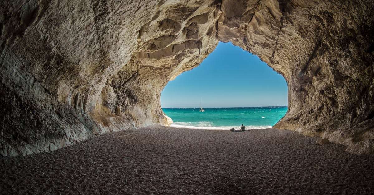 découvrez les plus belles plages du monde, idéales pour des vacances de rêve. des eaux turquoise, du sable fin et des paysages à couper le souffle vous attendent. parfait pour la détente, la baignade et les activités nautiques.
