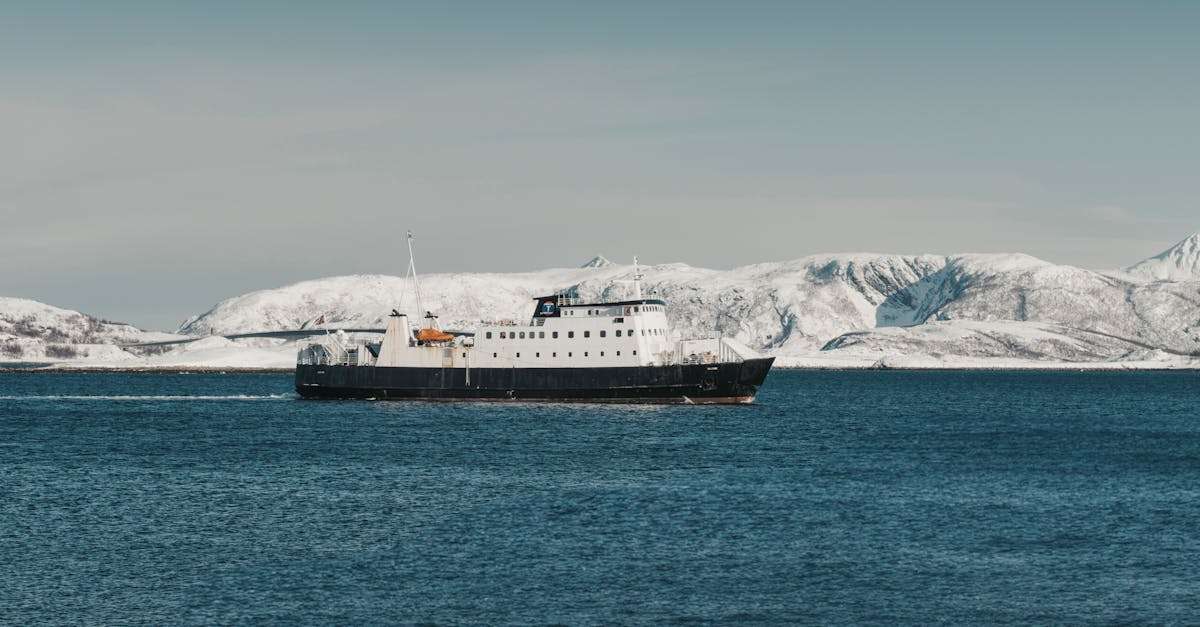 découvrez l'univers fascinant des traversées maritimes, où chaque voyage en mer devient une aventure inoubliable. explorez les différentes routes, services et options de transport maritime qui relient les continents. plongez dans l'expérience des ferries, cargos et croisières, et préparez-vous à embarquer pour des destinations exotiques!