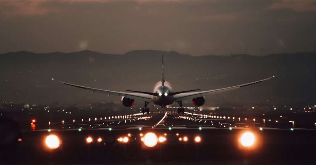 Air Algérie : le décollage spectaculaire d’un A330 presque à la verticale découvrez takeoff, la plateforme innovante dédiée aux professionnels du voyage et de l'événementiel. optimisez votre expérience avec des outils performants et un service client exceptionnel. rejoignez-nous dès aujourd'hui pour propulser vos projets vers de nouveaux sommets !