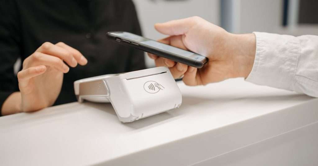 Le paiement en 3 fois sans frais débarque chez Airbnb pour vos voyages en France découvrez nos solutions de paiement sécurisées et adaptées à vos besoins. facilitez vos transactions en ligne avec des options variées pour particuliers et professionnels.