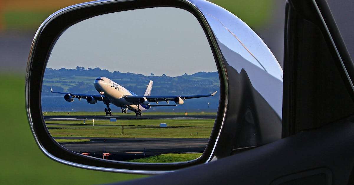 découvrez l'excitation du décollage des avions, un moment captivant où la puissance de la technologie rencontre l'ascension dans le ciel. apprenez-en plus sur les différents types de décollages, les défis rencontrés par les pilotes et l'ingénierie derrière cette progression spectaculaire.