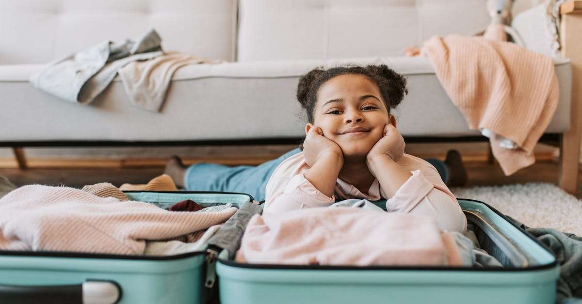 découvrez les politiques de bagages complètes pour vos voyages : dimensions, poids, articles autorisés et conseils pratiques pour voyager sereinement avec vos effets personnels.