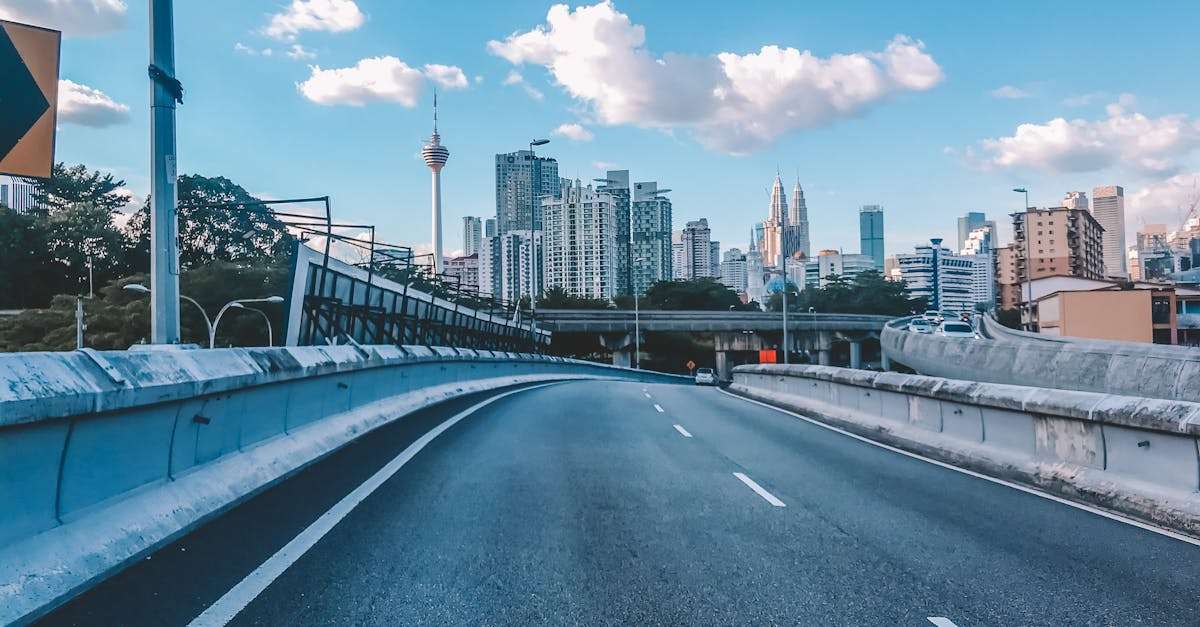 découvrez un mode de vie sans voiture, bénéfique pour l'environnement et idéal pour votre santé. explorez des alternatives durables et profitez de la liberté d'un quotidien car-free.