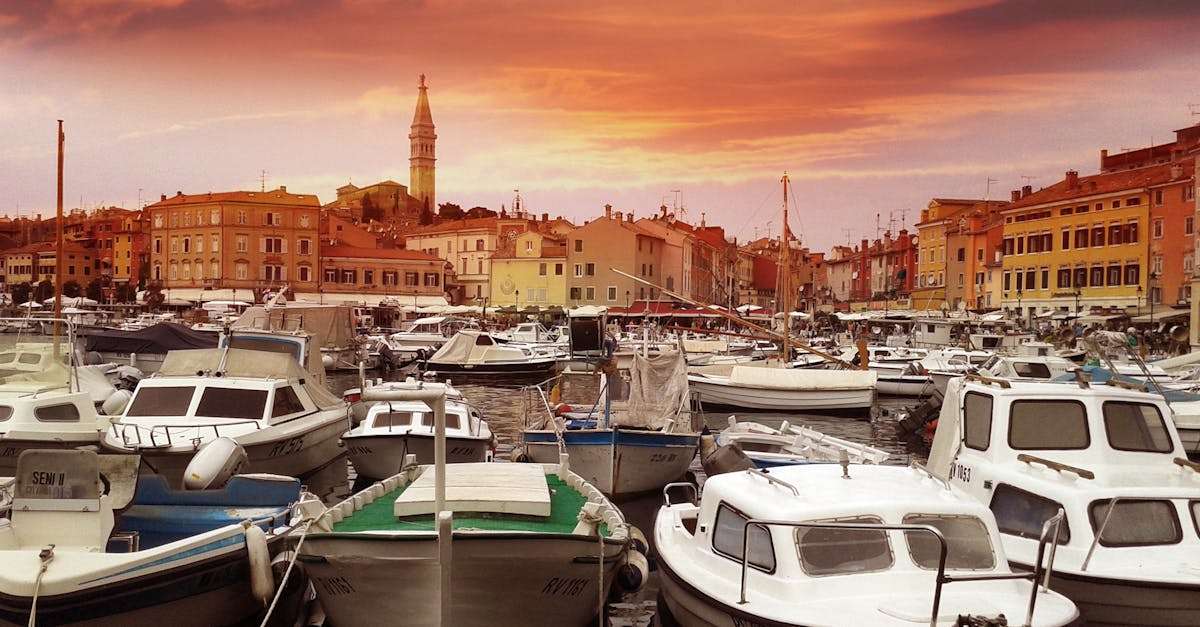 découvrez la beauté envoûtante de la croatie, un pays riche en histoire, paysages spectaculaires et côtes cristallines. explorez ses villes médiévales, ses parcs nationaux époustouflants et laissez-vous séduire par sa délicieuse cuisine.