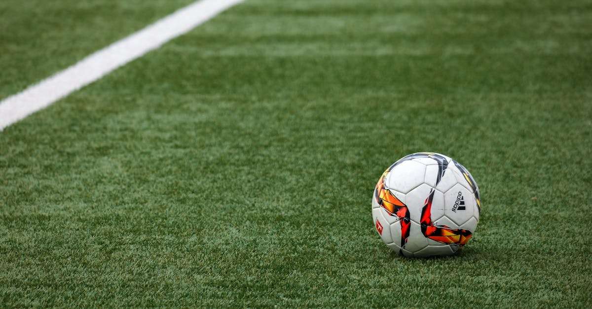 découvrez l'univers captivant du football, un sport passionnant qui unit des millions de fans à travers le monde. suivez l'actualité, les interviews, les analyses de matchs et les performances des joueurs pour ne rien manquer de l'action sur le terrain.