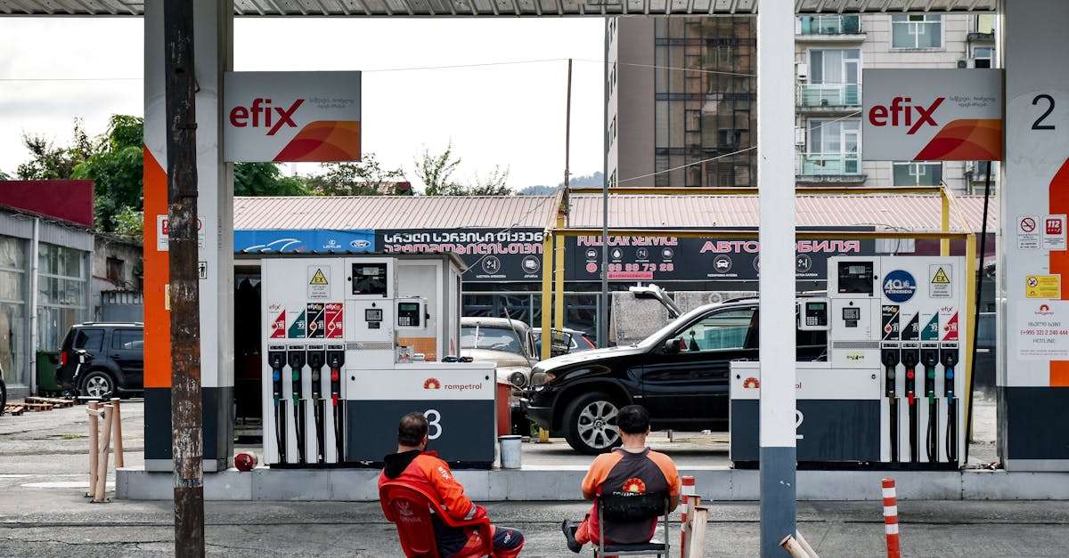découvrez les raisons derrière l'augmentation des prix du carburant et son impact sur votre budget. informez-vous sur les tendances du marché et les conseils pour adapter vos dépenses face à cette hausse.