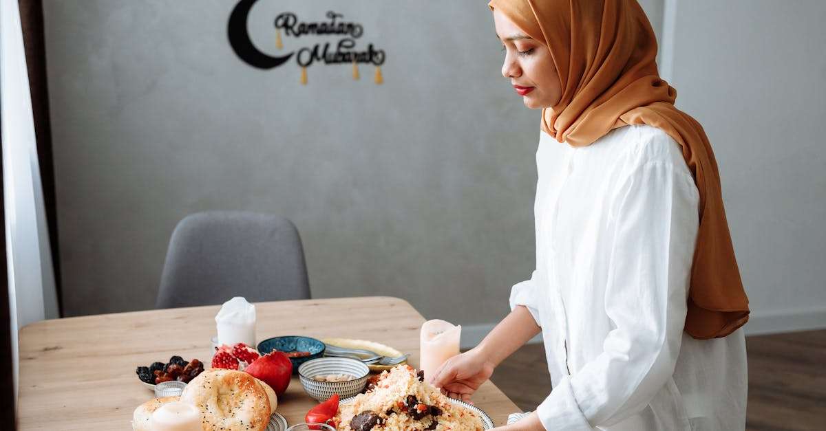 découvrez notre sélection de supermarchés halal, offrant une gamme variée de produits frais, épices et spécialités culinaires conformes aux normes halal. trouvez tout ce dont vous avez besoin pour vos repas équilibrés et savoureux, tout en respectant vos convictions.