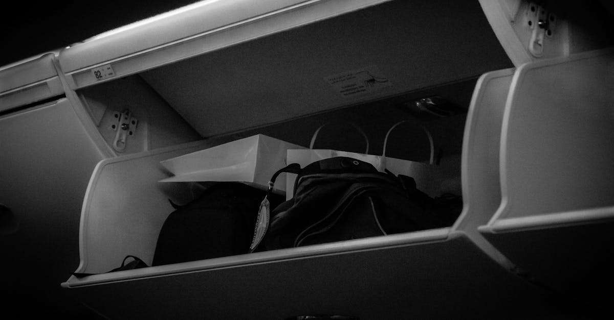 découvrez nos conseils et astuces pour choisir le bagage à main idéal. apprenez à optimiser votre espace, à respecter les règles des compagnies aériennes et à voyager léger tout en emportant l'essentiel. préparez vos prochaines aventures avec efficacité et style !