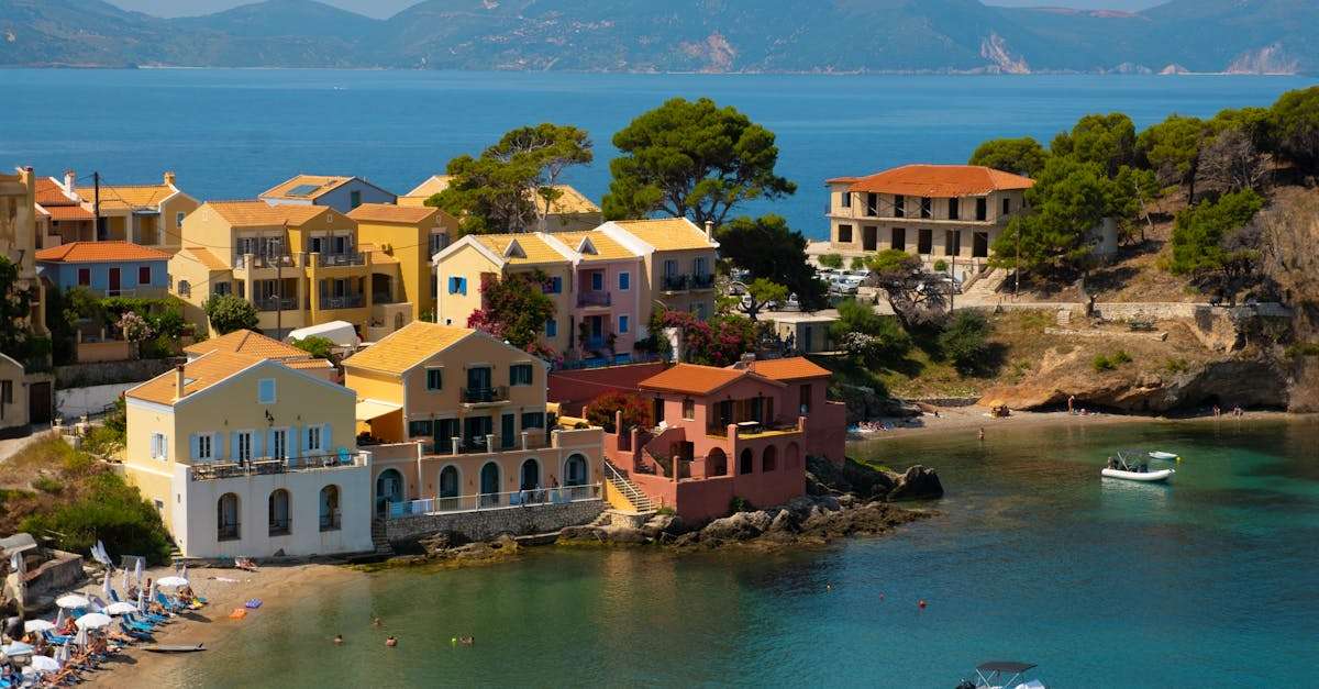 découvrez une charmante ville côtière cachée où le temps semble s'arrêter. plages secrètes, paysages préservés et atmosphère paisible vous attendent pour des vacances inoubliables.