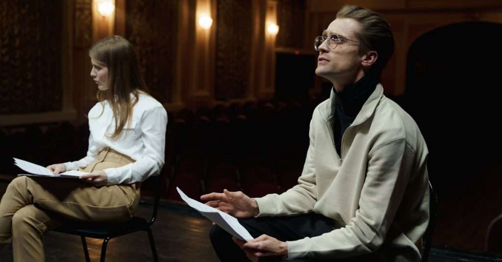 Quatre acteurs algériens qui ont percé à Hollywood découvrez le monde fascinant des acteurs, leurs carrières, performances et l'impact qu'ils ont sur le cinéma et le théâtre. plongez dans l'univers de la comédie, du drame et des histoires qui prennent vie à travers leur talent.