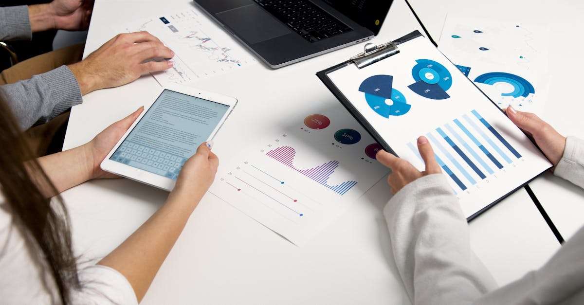 déclaration de devise : comprenez les exigences et les procédures pour déclarer les devises lors de vos voyages ou transactions. informez-vous sur les limites, les formalités douanières et les aspects légaux pour éviter les complications.