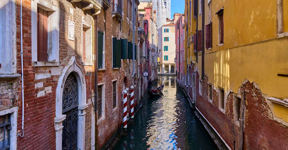 découvrez les destinations romantiques idéales pour des escapades en amoureux, des paysages enchanteurs aux atmosphères intimistes, parfaites pour créer des souvenirs inoubliables.