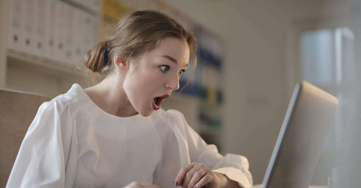 découvrez tout sur les horaires de travail des étudiants : conseils pratiques, équilibre entre études et emploi, et meilleures stratégies pour optimiser votre temps tout en réussissant académiquement.