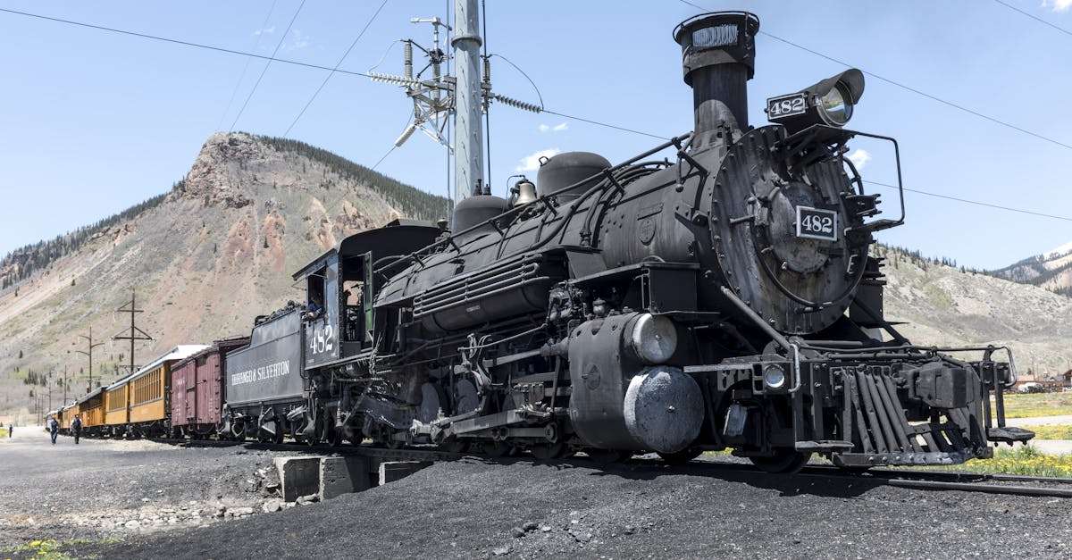 découvrez l'univers du train : un voyage fascinant au cœur des paysages, des cultures et des histoires. explorez nos articles pour en savoir plus sur l'histoire, les types de trains, les destinations à ne pas manquer et les dernières innovations ferroviaires.