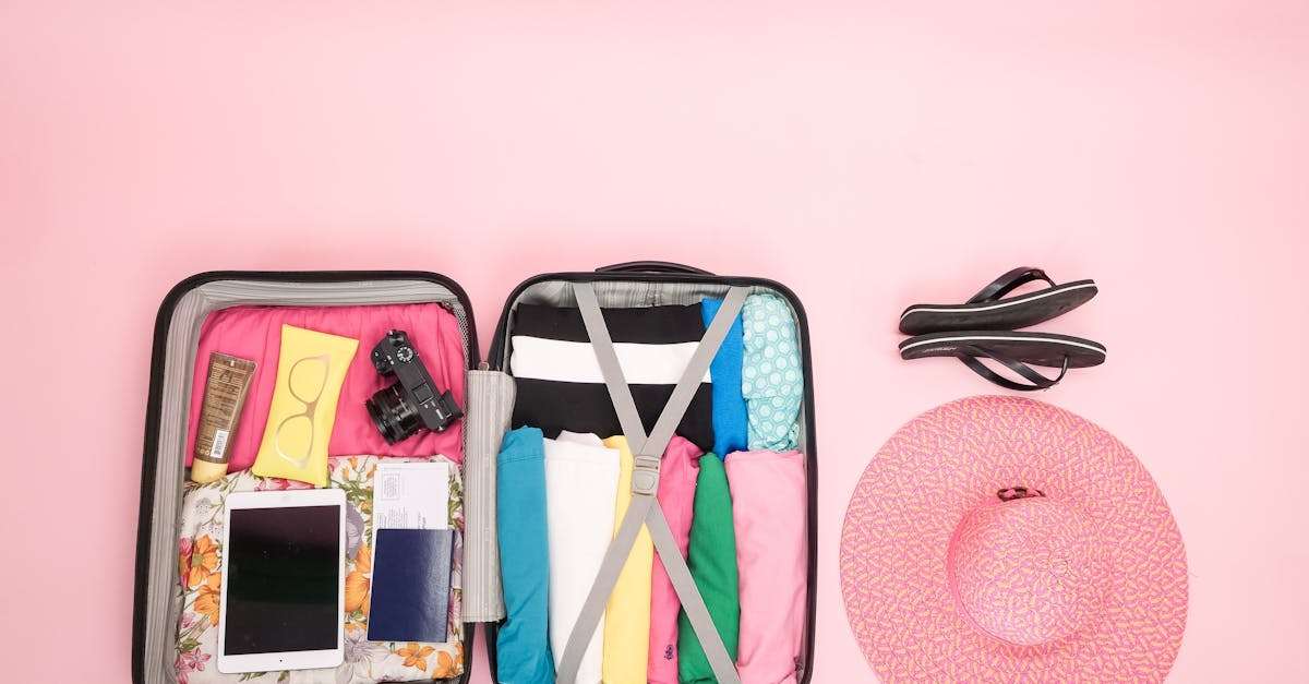 découvrez tout ce qu'il faut savoir sur les règles de bagages, y compris les dimensions, poids autorisé et les restrictions pour vos voyages. préparez vos valises en toute sérénité !